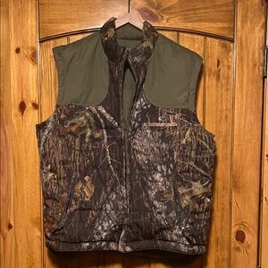 Mossy Oak Western by Roper
Camouflage Hunting Vest
Insulated down/feathers
